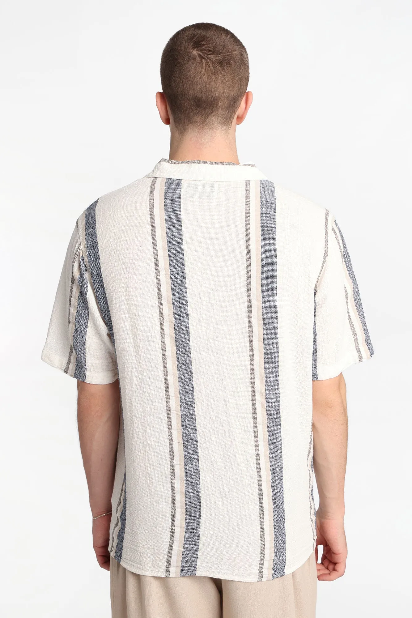 Chemise boutonnée en gaze de coton à rayures sold by West49 product image thumbnail 3