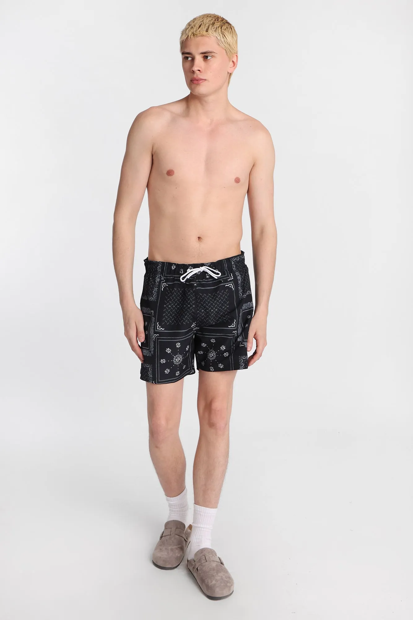 Short de bain à imprimé bandana 5,5 po sold by West49 product image thumbnail 4
