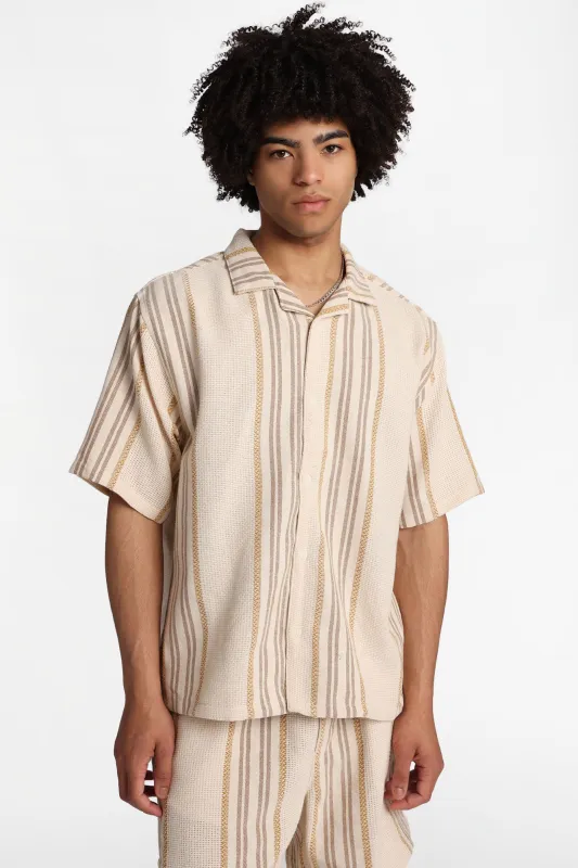 Chemise texturéee à manches courtes à rayures multicolores made by Bluenotes