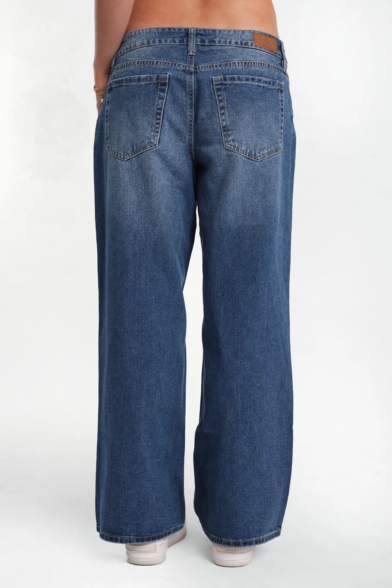 Jean ample taille basse Chloe sold by West49 product image thumbnail 3