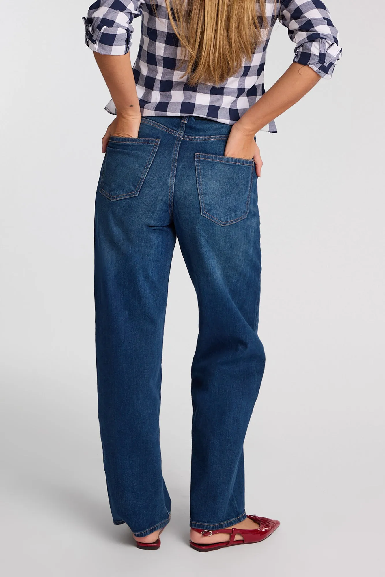 Jean ample taille haute Ella sold by West49 product image thumbnail 2
