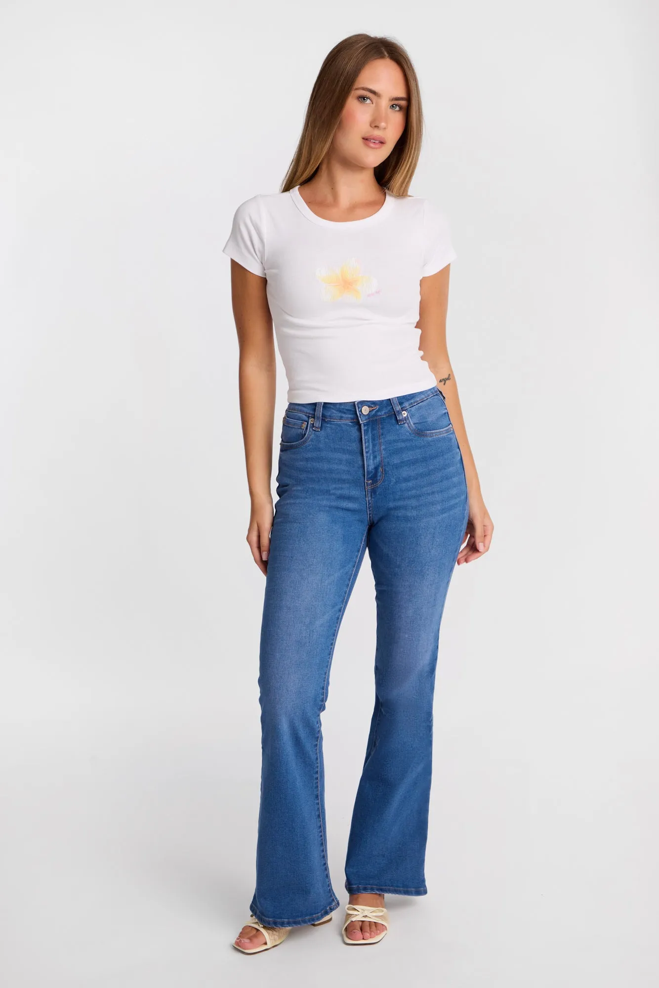 Jean Isla évasé taille haute sold by West49 product image thumbnail 4