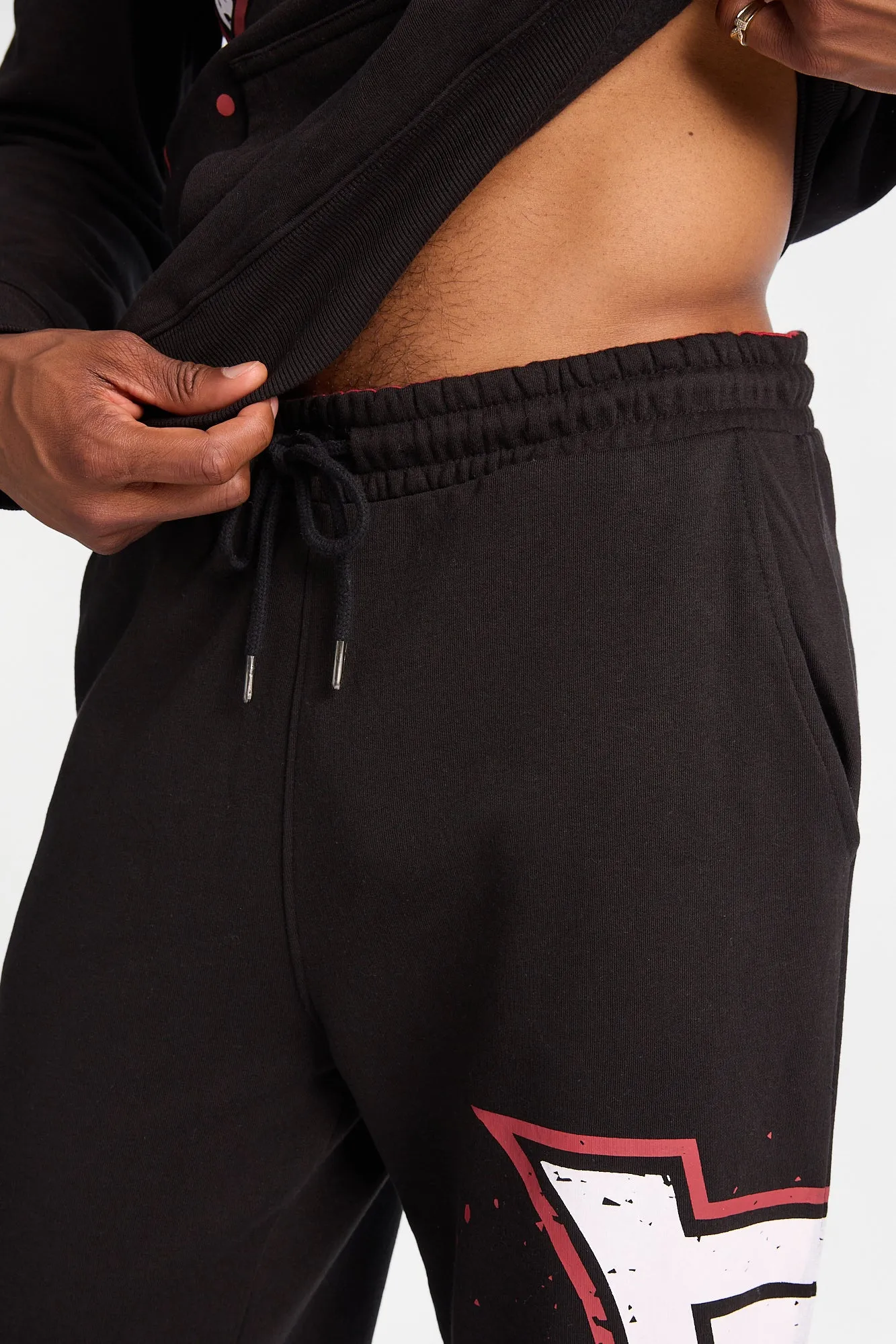 Pantalon en molleton imprimé Tapout sold by West49 product image thumbnail 2