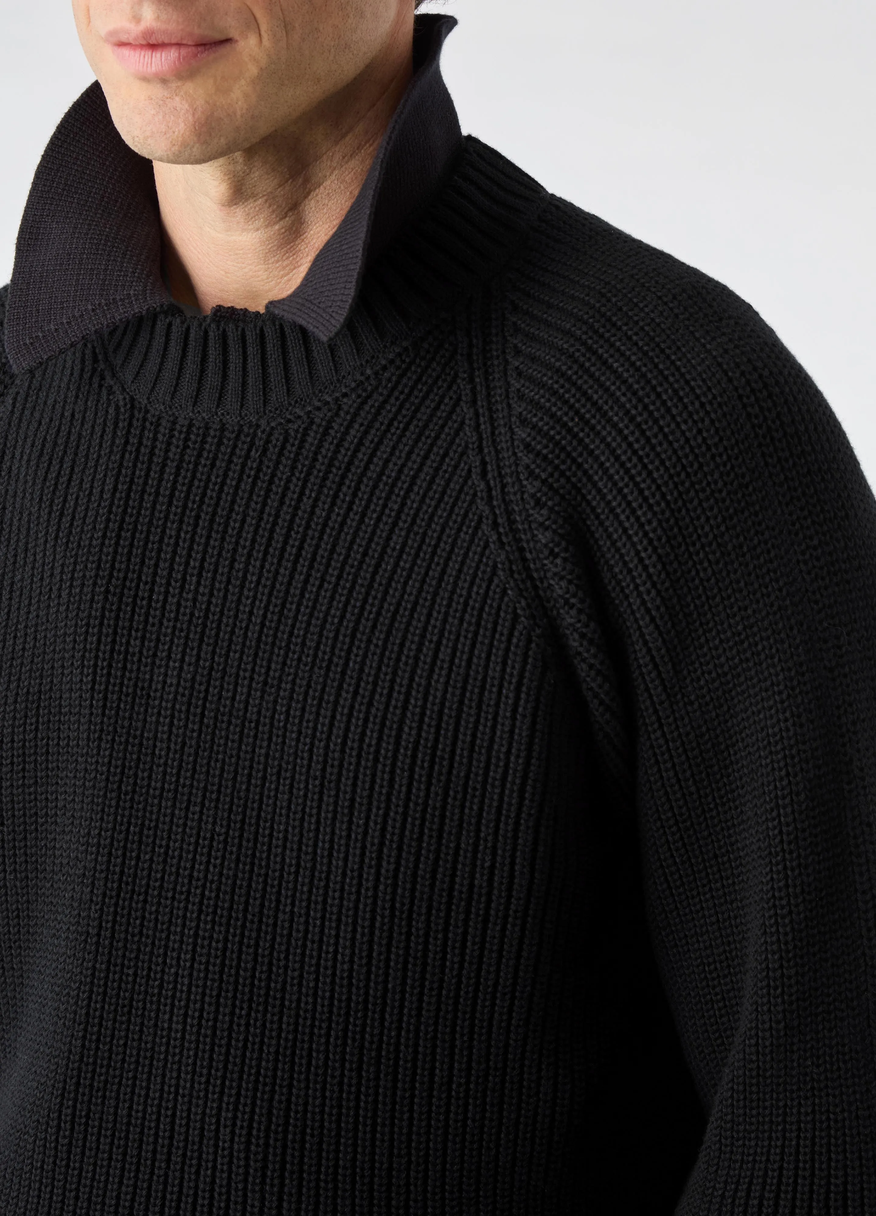 Bengt Raglan Sweater - Black sold by Berg & Berg product image thumbnail 2