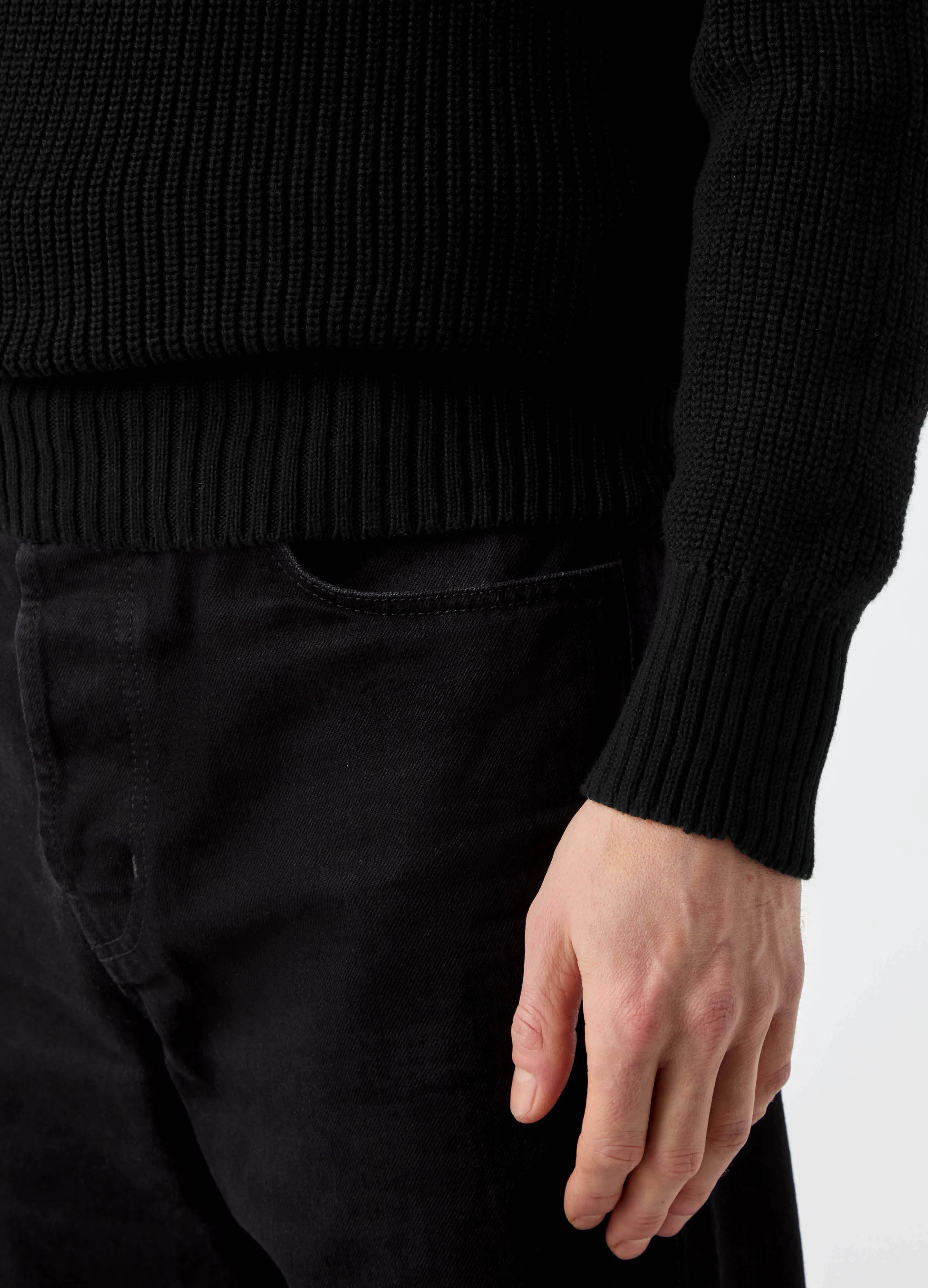 Bengt Raglan Sweater - Black sold by Berg & Berg product image thumbnail 3