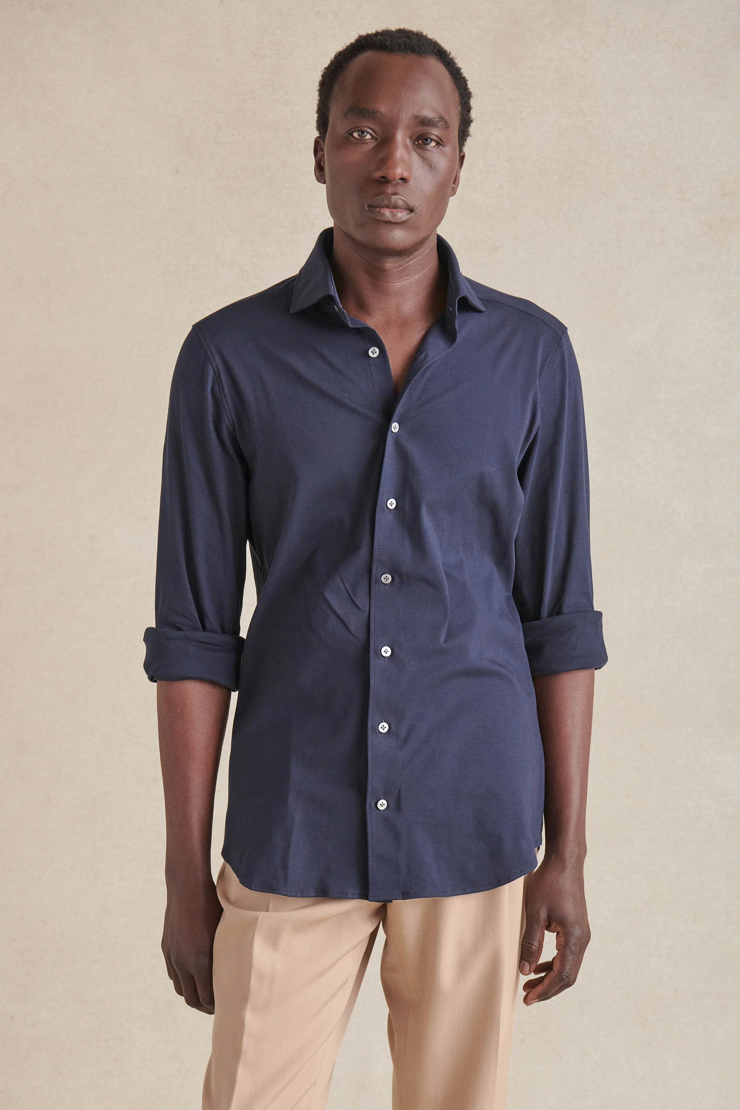 Navy Cutaway Collar Tailored Fit Stretch Shirt sold by New & Lingwood product image thumbnail 4