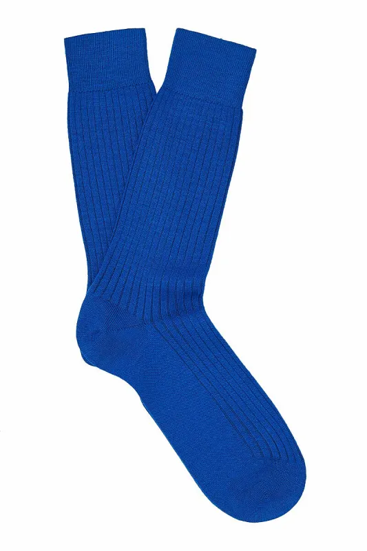 Royal Mid Calf Lightweight Wool Socks sold by New & Lingwood