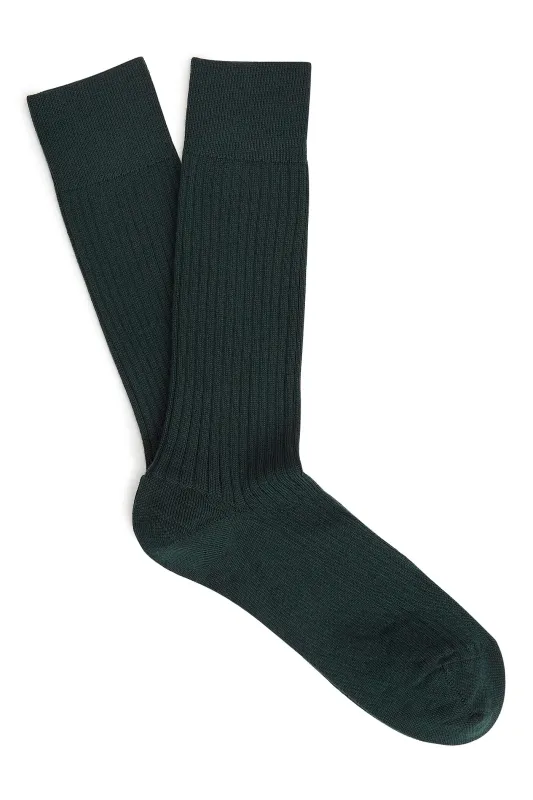 Racing Green Mid Calf Lightweight Wool Socks sold by New & Lingwood