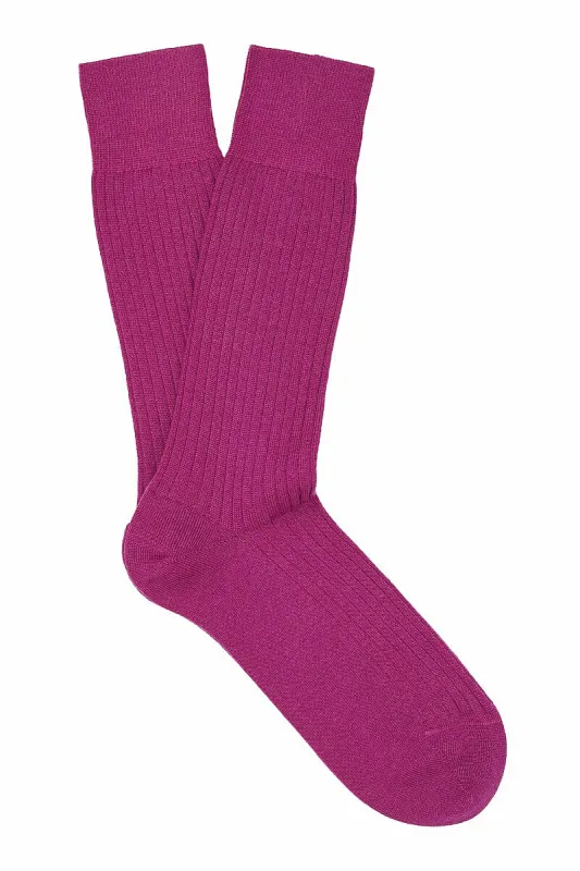 Magenta Mid Calf Lightweight Wool Socks made by New & Lingwood