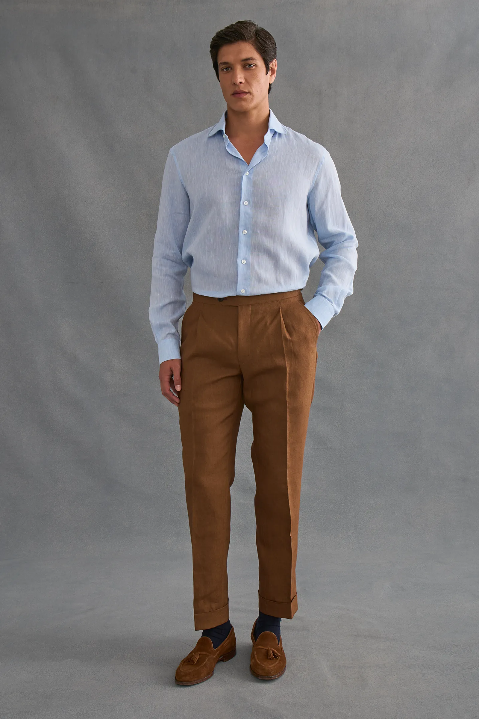 Light Blue Cutaway Collar Standard Fit Single Cuff Linen Shirt sold by New & Lingwood product image thumbnail 2