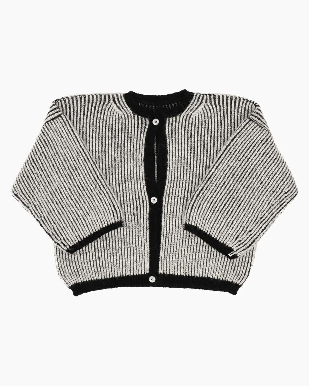 cardigan bicolor sold by Belacaro product image thumbnail 5