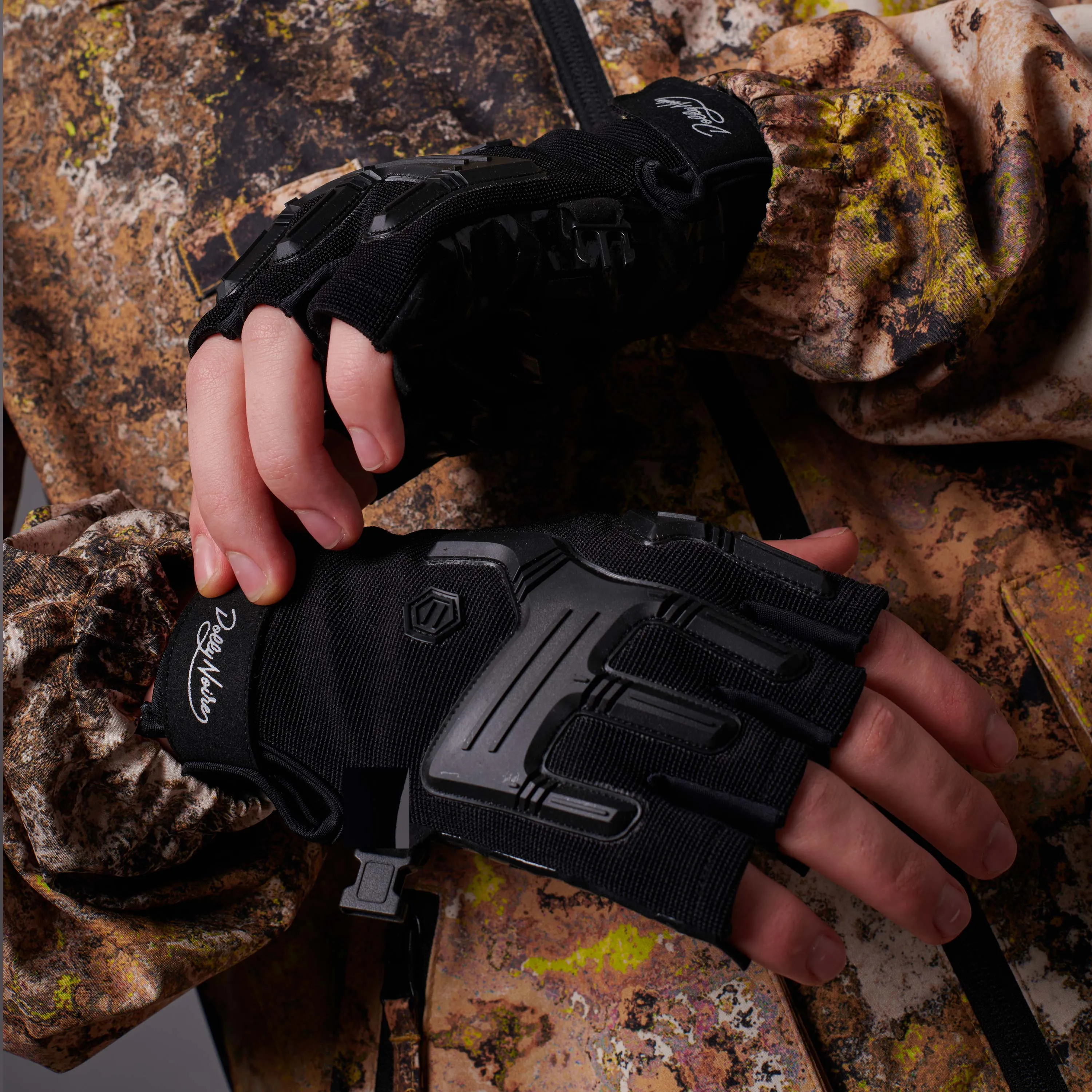 Half Gloves Black sold by Dolly Noire product image thumbnail 4