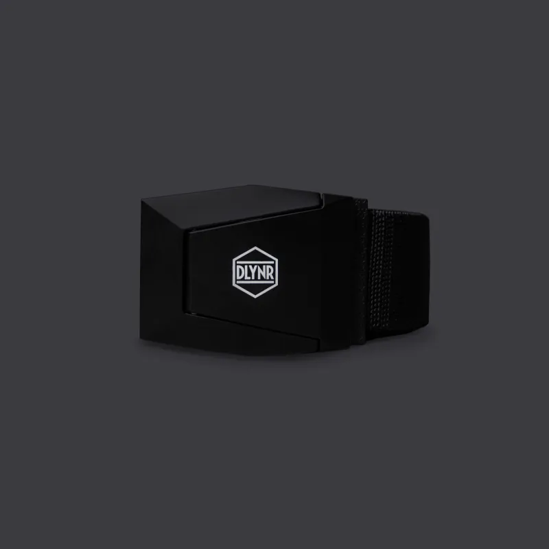DLYNR Polygonal Buckle Belt made by Dolly Noire