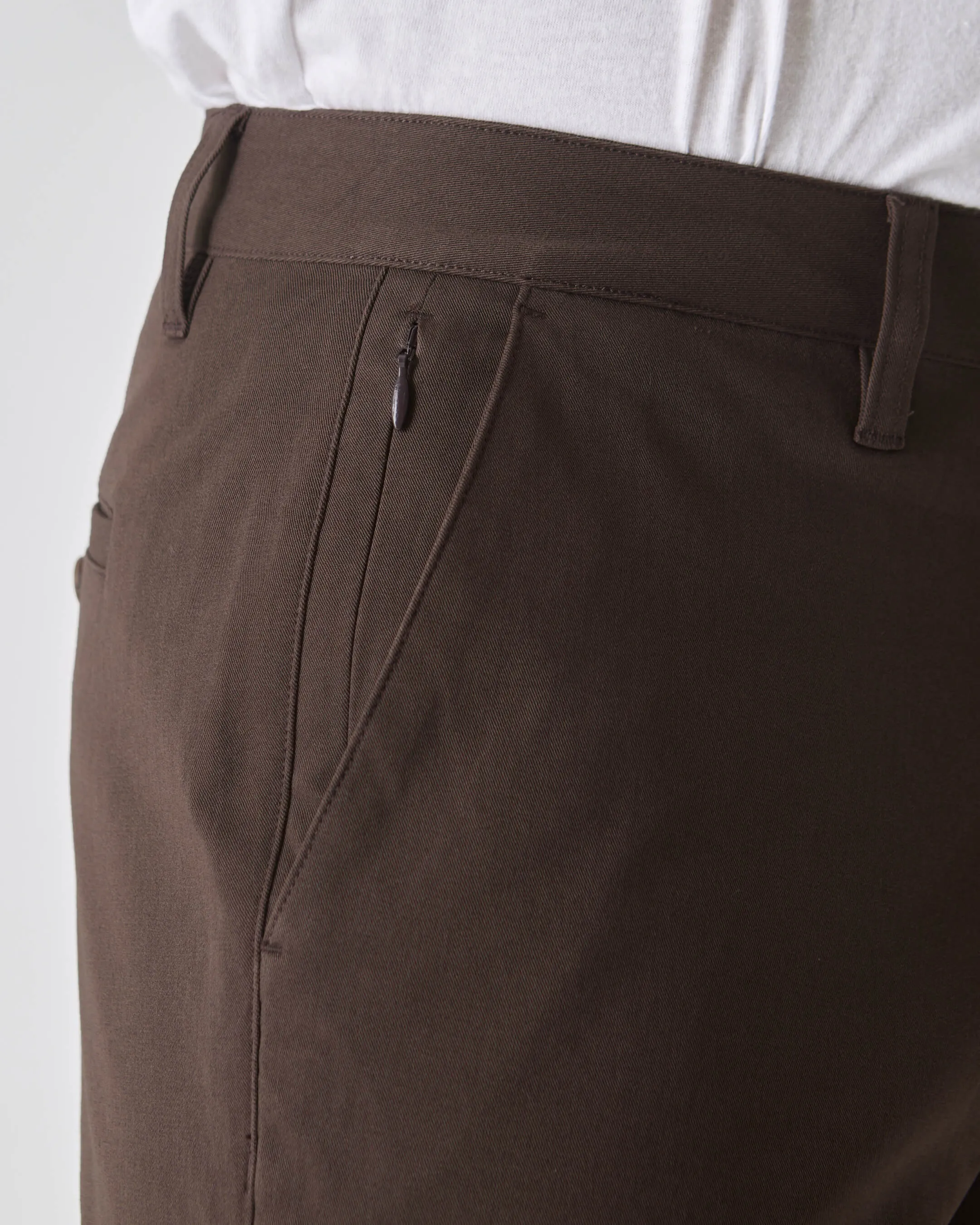 Dark Oak Straight Twill Chino Pant sold by True Classic product image thumbnail 4