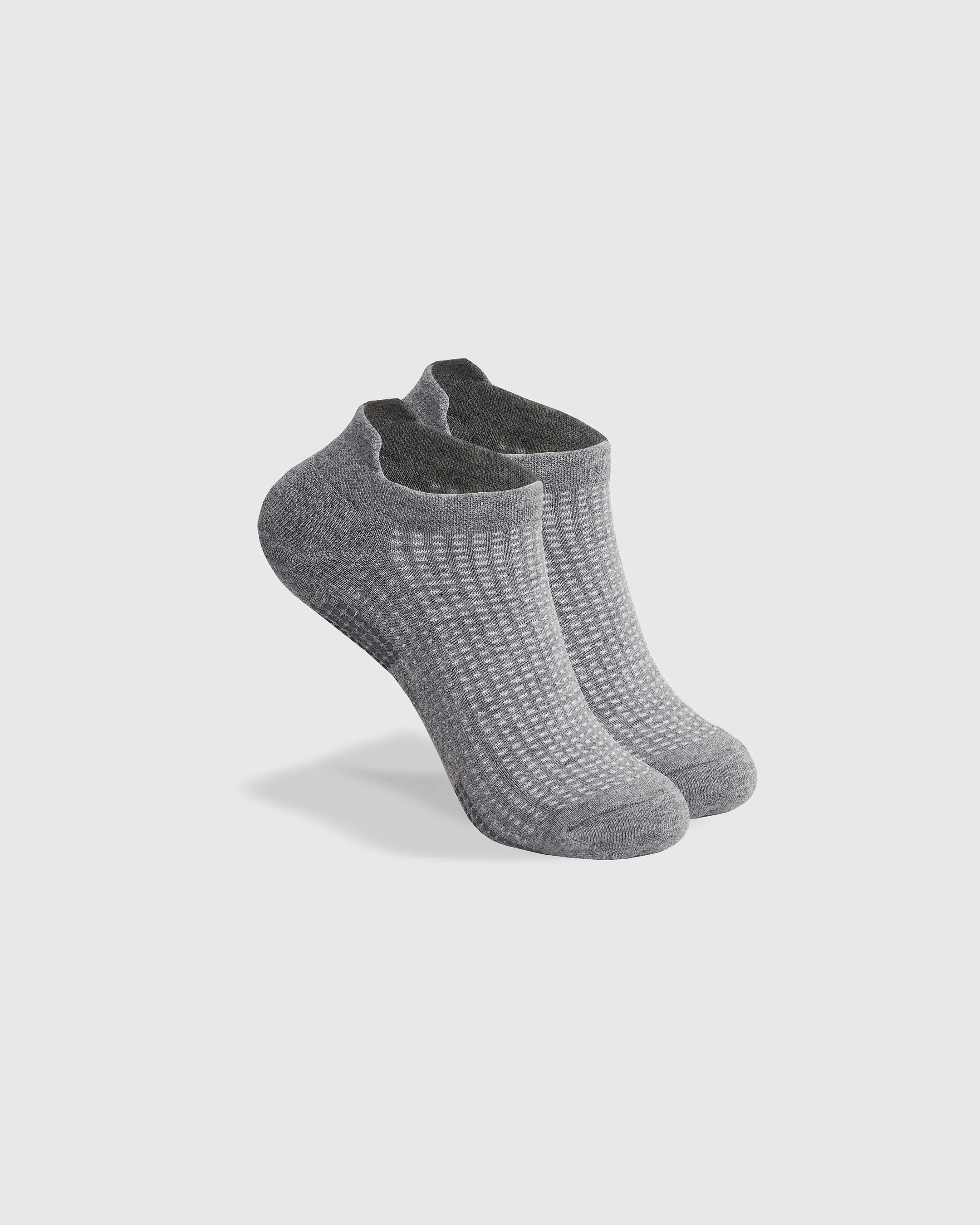 Heather Gray Active Ankle Socks 3-Pack sold by True Classic product image thumbnail 4