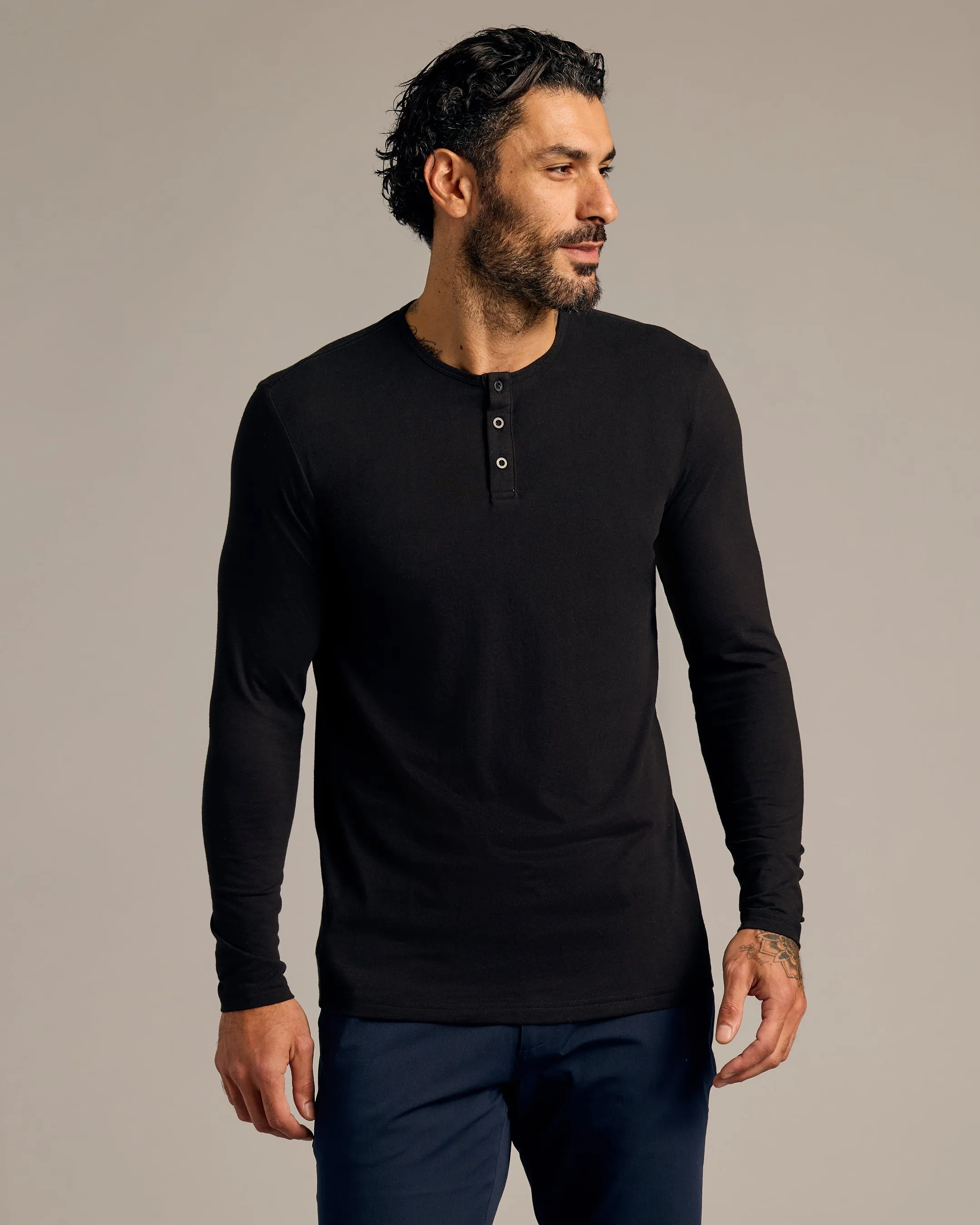 Essential Tall Classic Henley 6-Pack sold by True Classic product image thumbnail 2