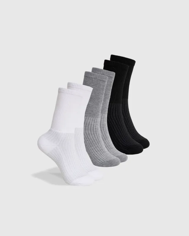 Combo Active Crew Socks 3-Pack sold by True Classic
