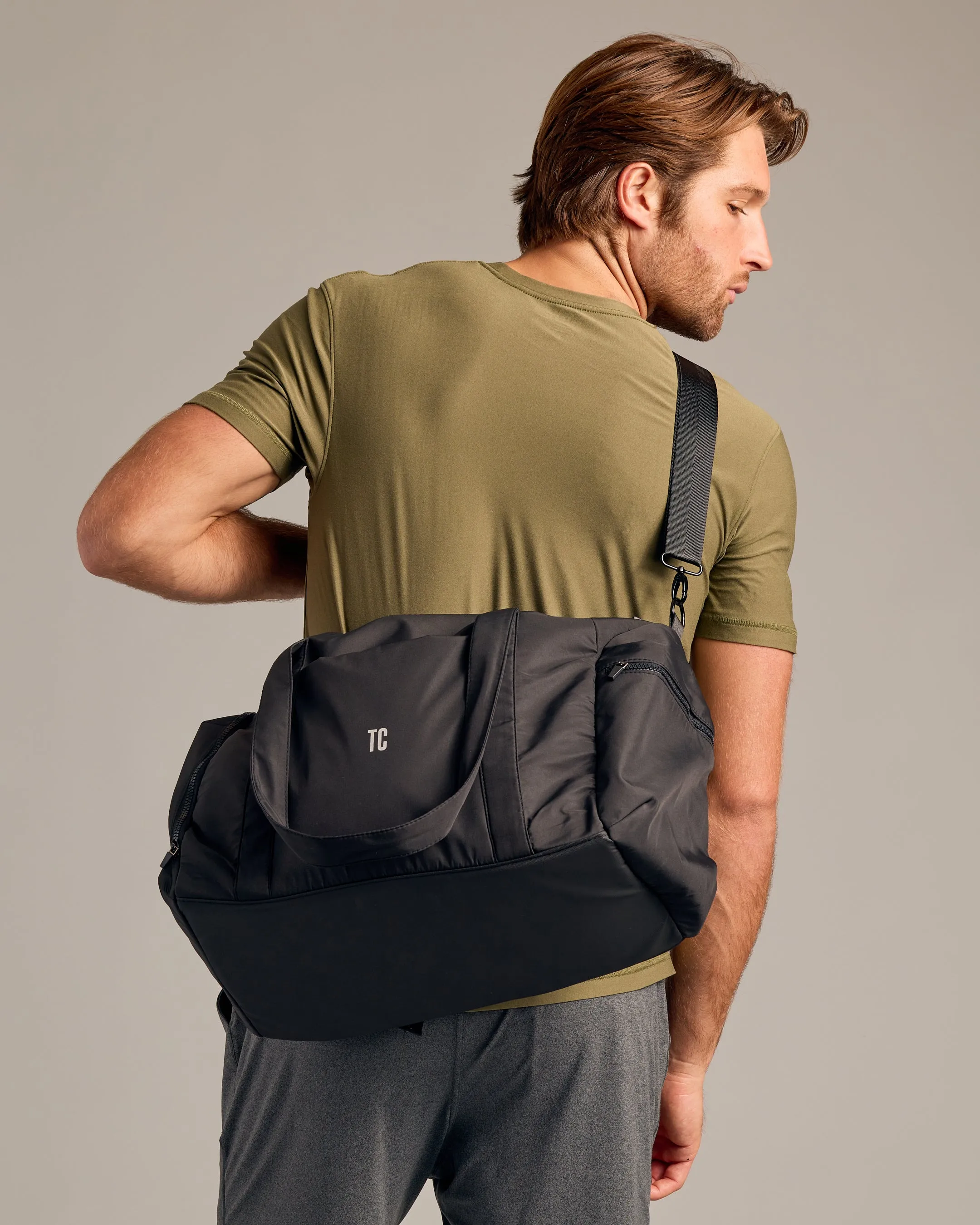Black Gym Duffle Dag sold by True Classic product image thumbnail 4