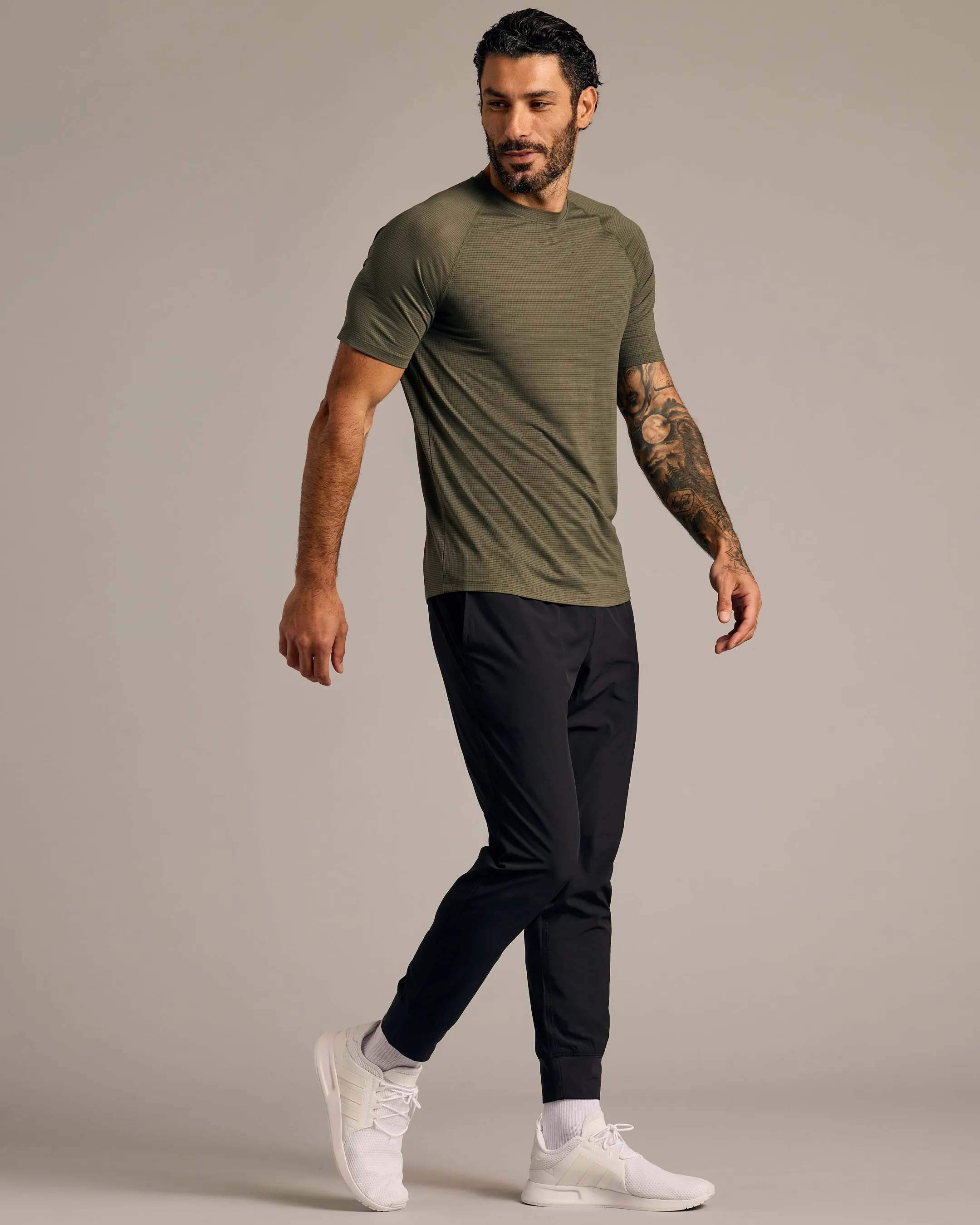 Vivid Venture Active Mesh Crew 3-Pack sold by True Classic product image thumbnail 4