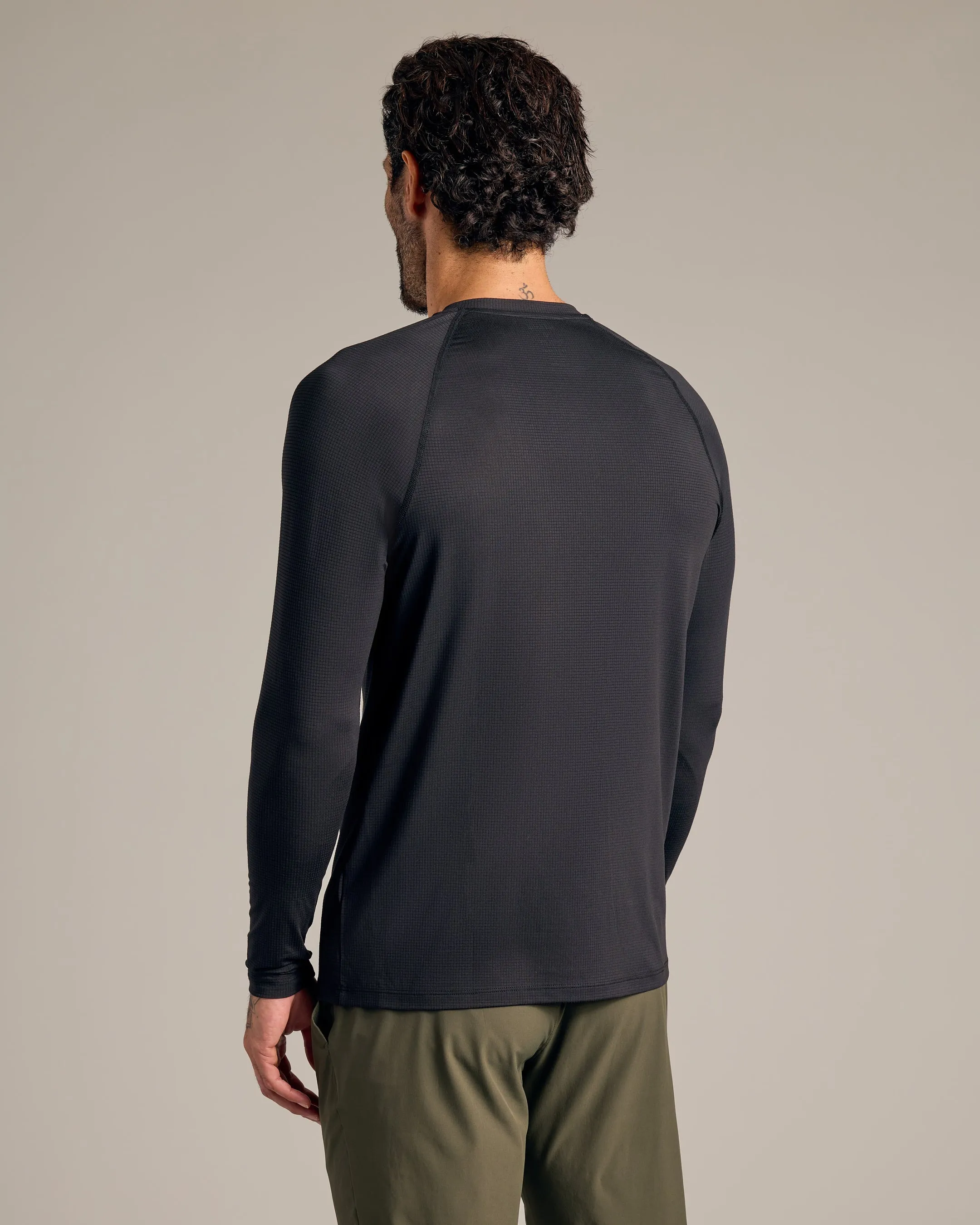 Black & Navy Long Sleeve Active Mesh Crew 2-Pack sold by True Classic product image thumbnail 3