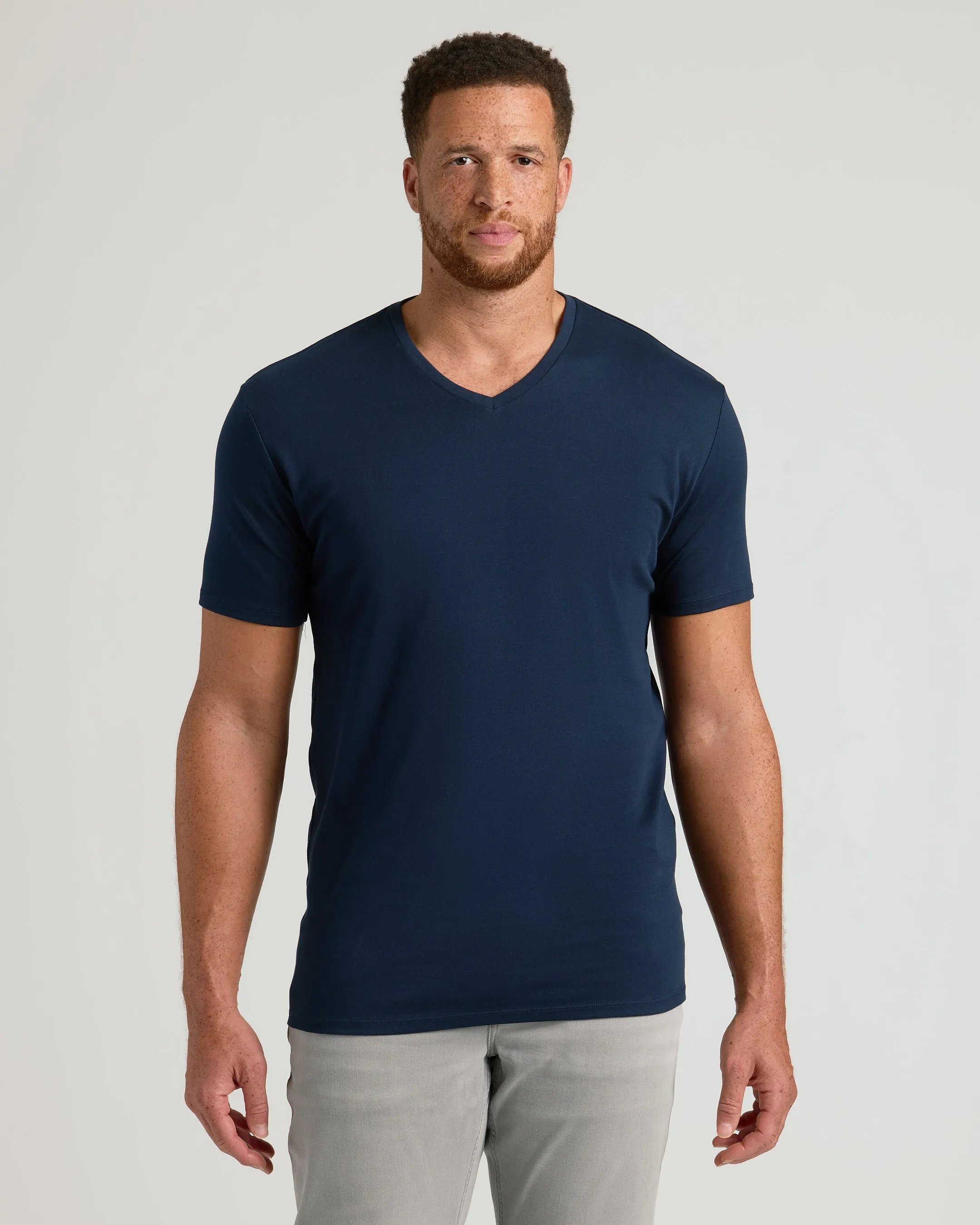 The Standard Tall Premium Pima V-Neck 4-Pack sold by True Classic product image thumbnail 2
