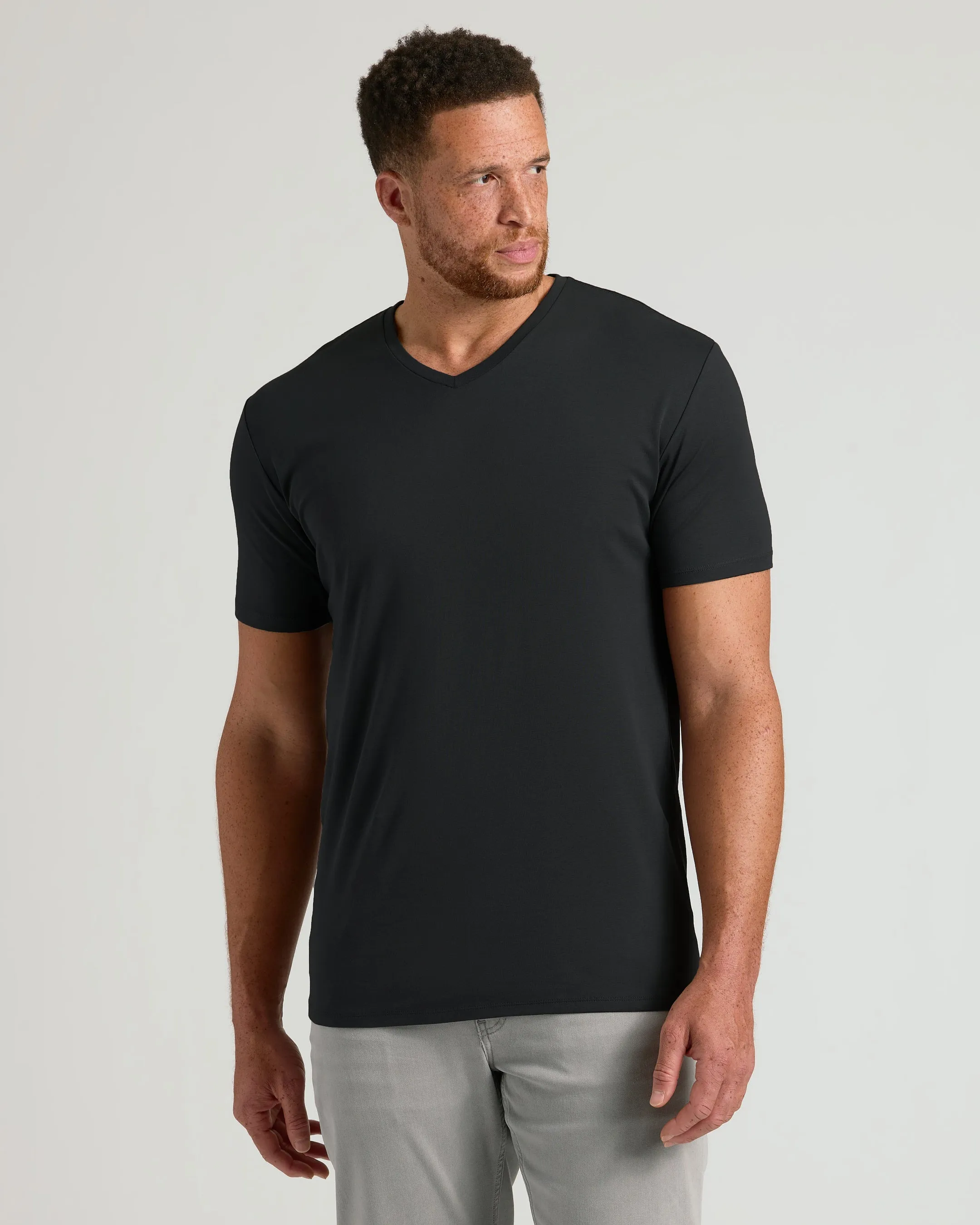 Black & White Tall Premium Pima V-Neck 7-Pack sold by True Classic product image thumbnail 2