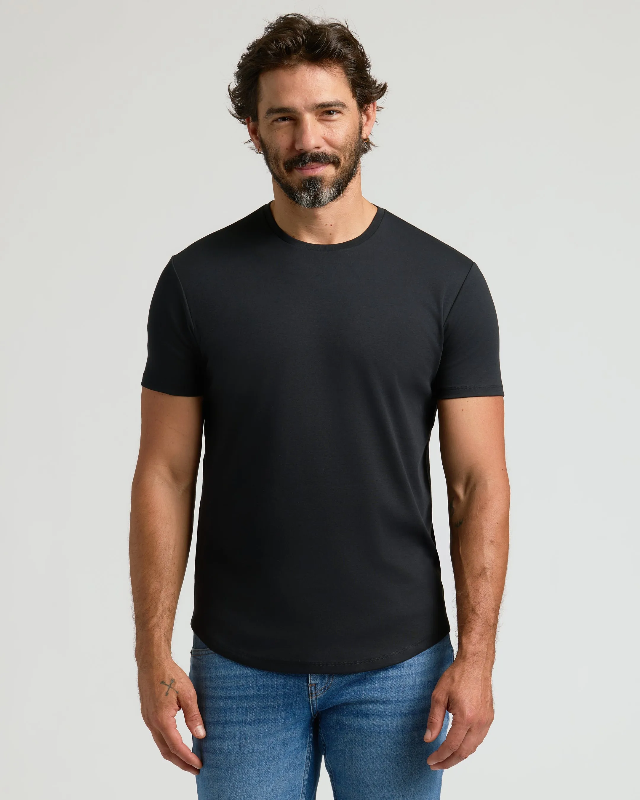 Core Premium Pima Crew Curved Hem 4-Pack sold by True Classic product image thumbnail 2