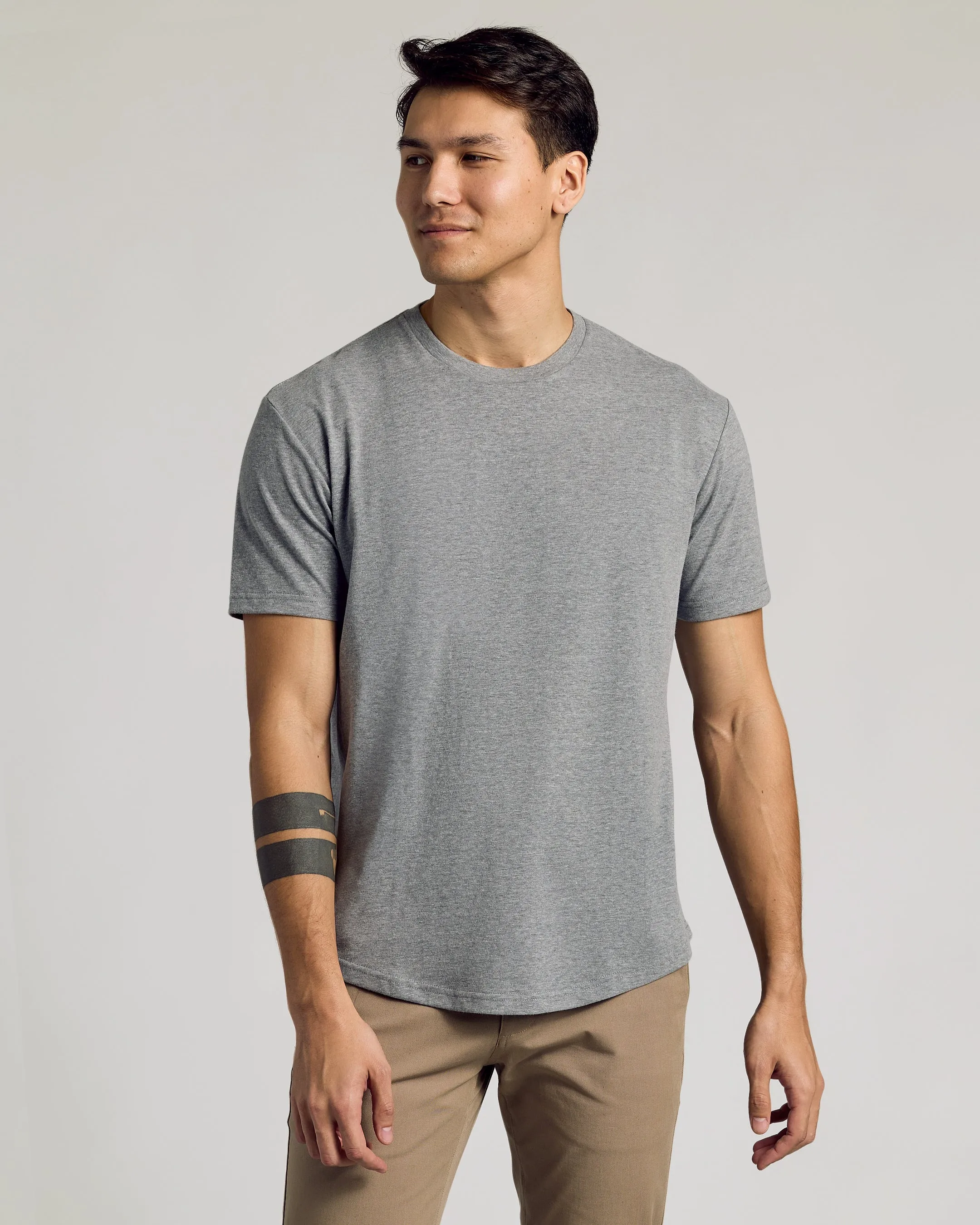 Wardrobe Curved Hem Classic Crew Neck 12-Pack sold by True Classic product image thumbnail 5