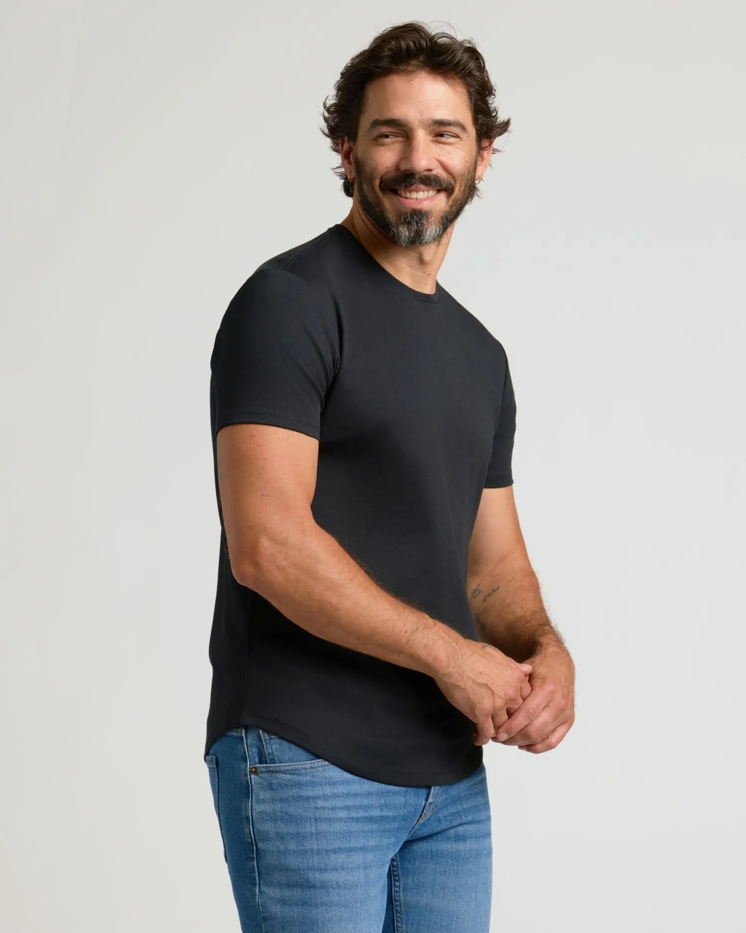 Black & Tempest Premium Pima Curved Hem Crew 2-Pack sold by True Classic product image thumbnail 2