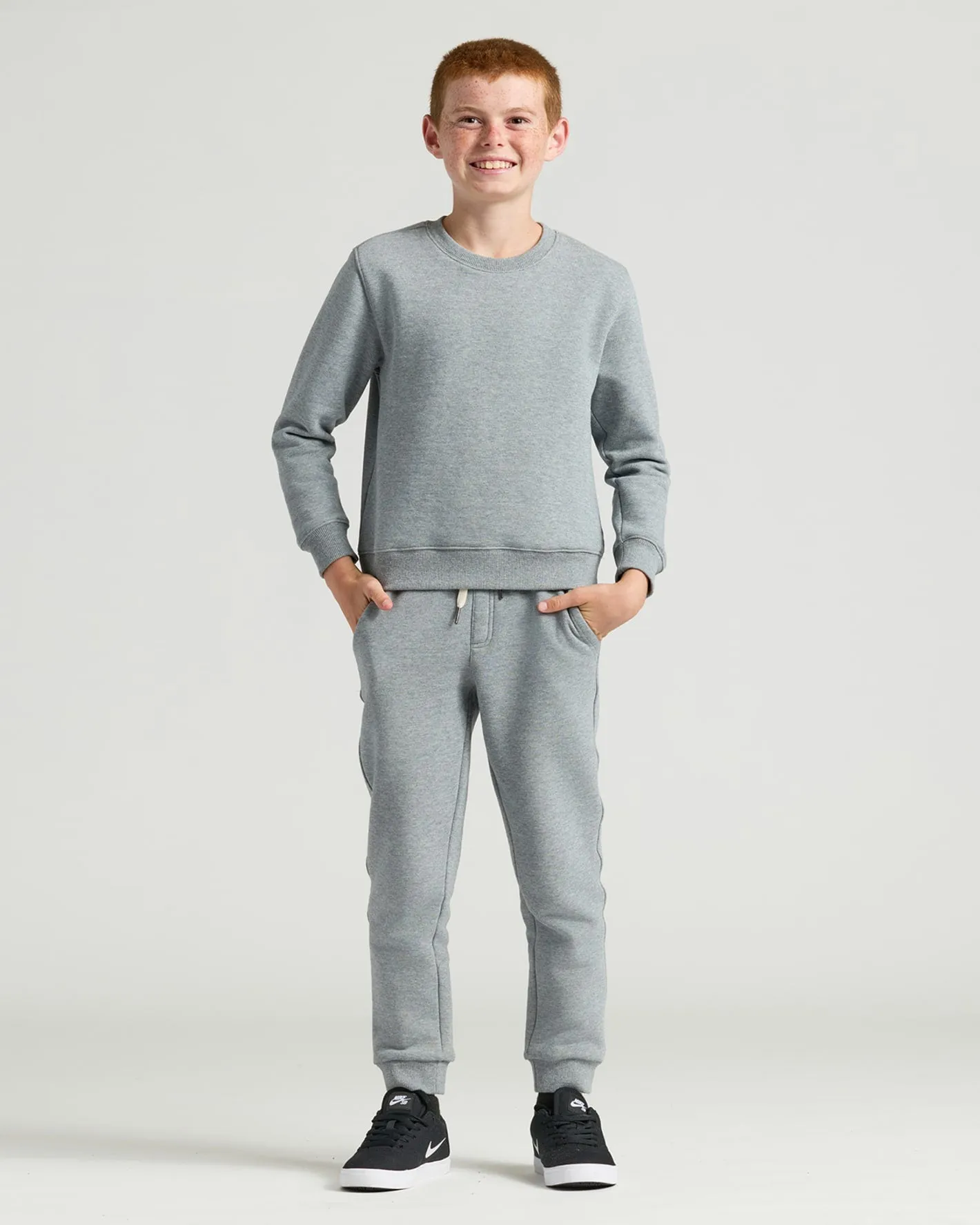 Boys' Medium Heather Gray Fleece Jogger sold by True Classic product image thumbnail 3