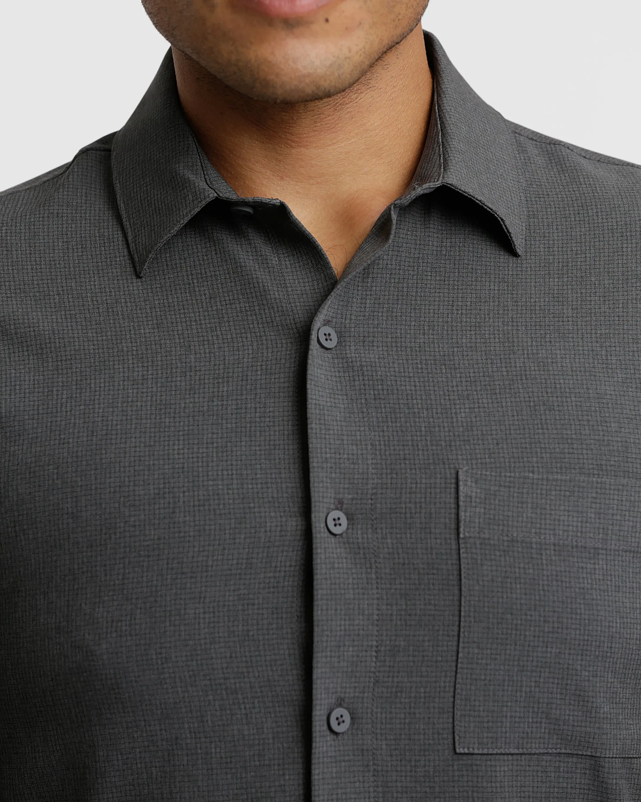 Charcoal Heather Gray Short Sleeve Ripstop Commuter Shirt sold by True Classic product image thumbnail 5