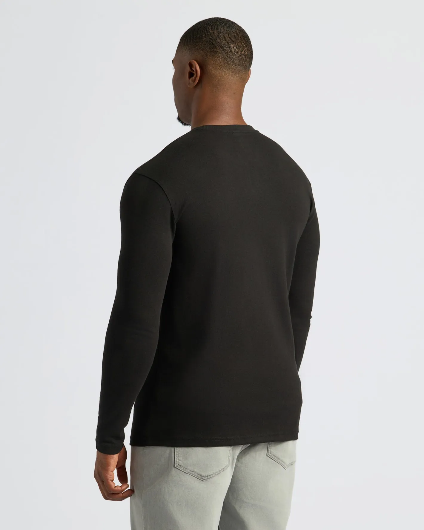 Black Tall Heavyweight Long Sleeve Pocket Crew 4-Pack sold by True Classic product image thumbnail 4