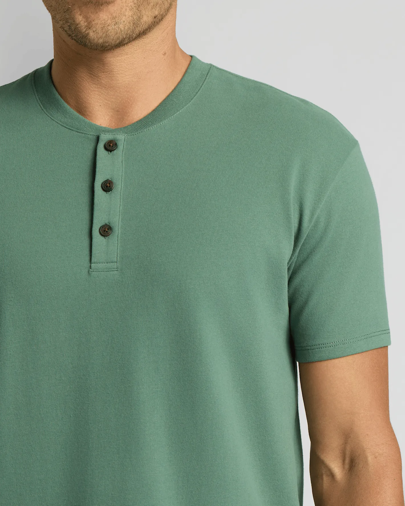 Neo Fern Heavyweight Curved Hem Henley sold by True Classic product image thumbnail 5