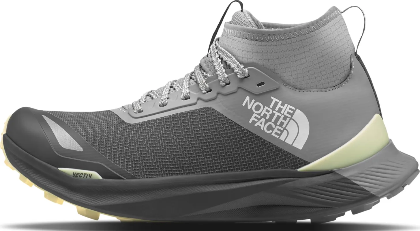 VECTIV Infinite 2 FUTURELIGHT Shoes - Women's|-|Chaussures VECTIV Infinite 2 FUTURELIGHT - Femme sold by Altitude Sports