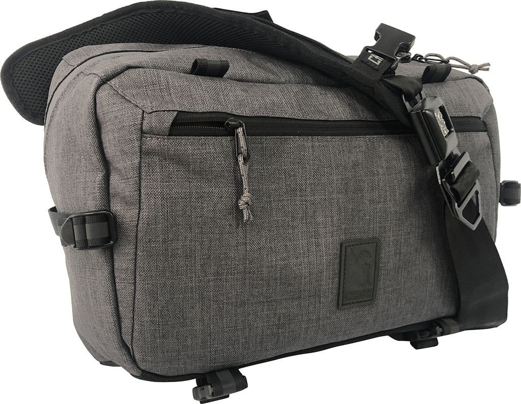 Kadet Max Crossbody Bag 15L|-|Sac à bandoulière Kadet Max 15L sold by Altitude Sports