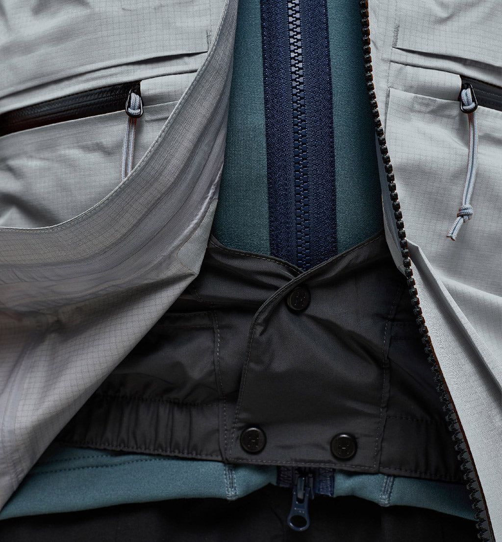 Vassi Gtx Pro Jacket - Women's|-|Manteau Gtx Pro Vassi - Femme sold by Altitude Sports product image thumbnail 3