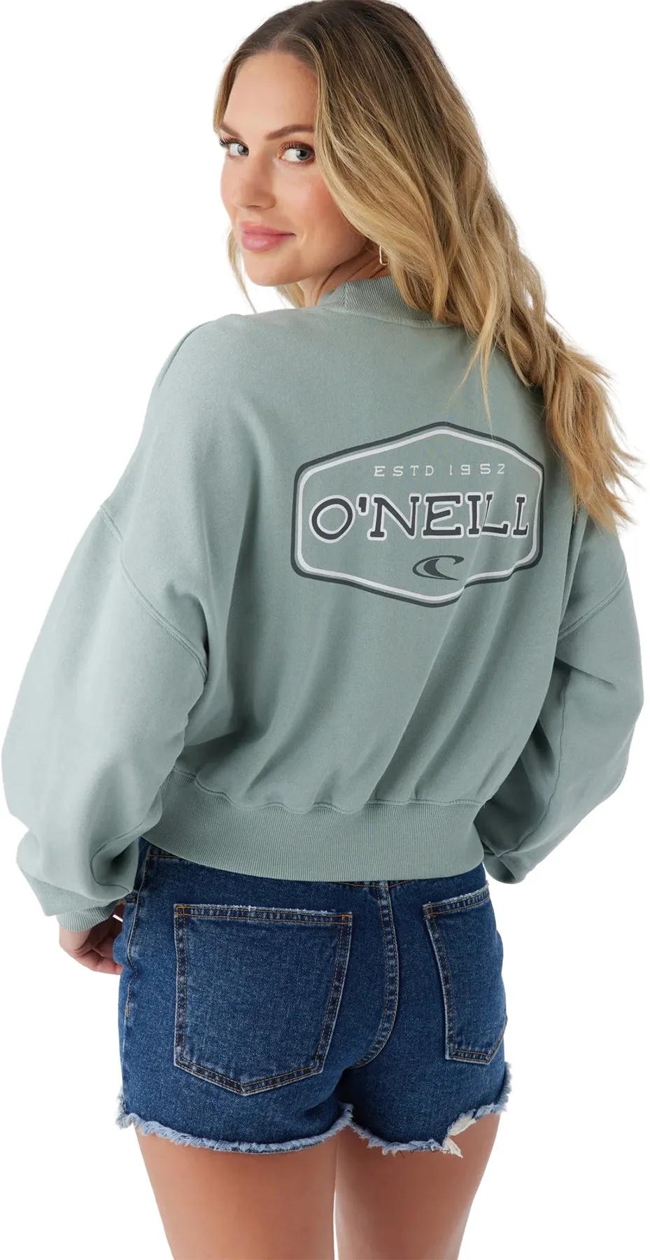 Moment Crop Crew Neck Sweatshirt - Women's|-|Chandail en molleton écourté à col rond Moment - Femme sold by Altitude Sports product image thumbnail 4