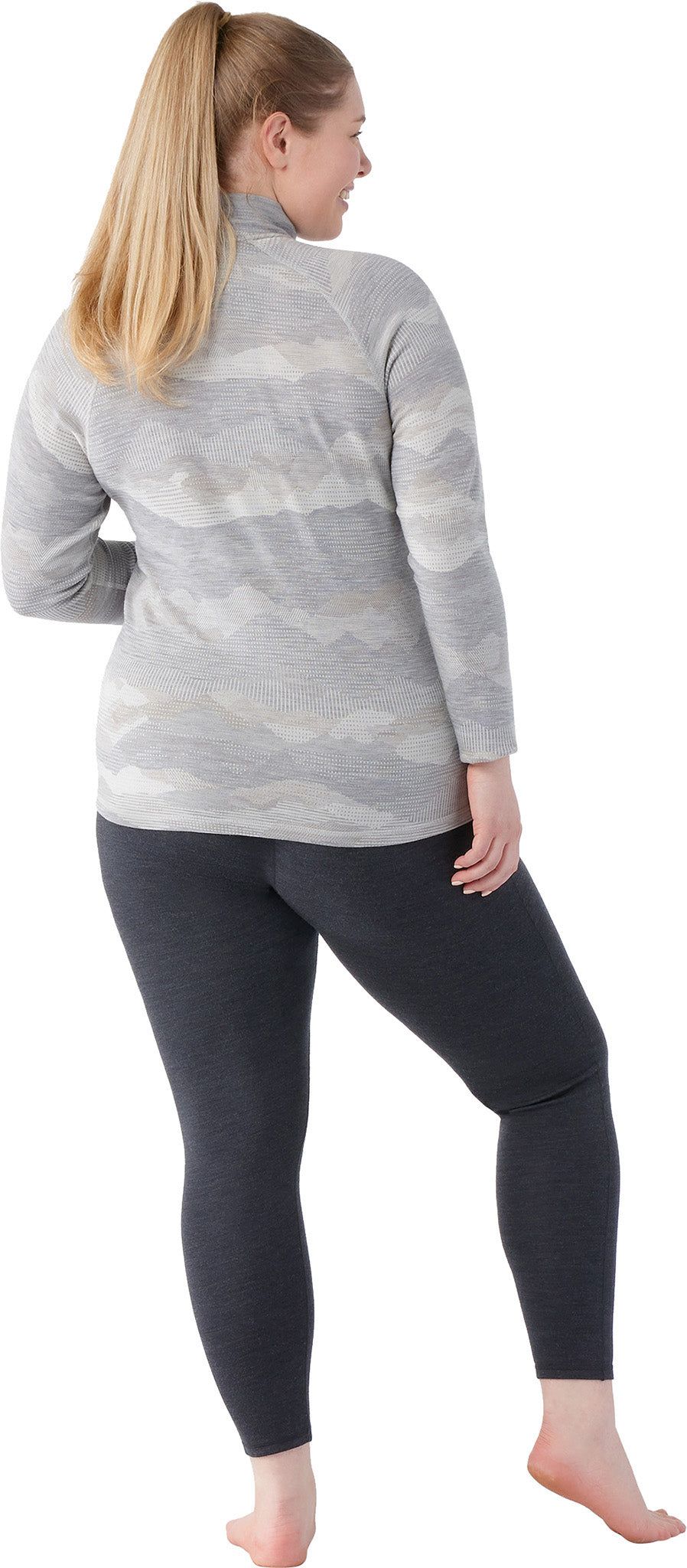 Classic Thermal Merino Plus Size 1/4 Zip Base Layer - Women's|-|Couche de base à glissière 1/4 thermique en laine mérinos classique grande taille - Femme sold by Altitude Sports product image thumbnail 3