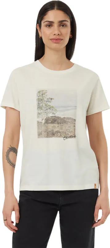 Vintage Photo T-Shirt - Women's|-|T-shirt illustré photo rétro - Femme sold by Altitude Sports