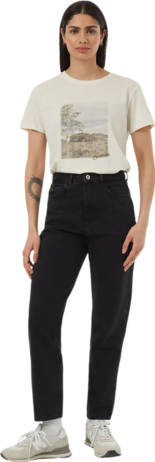 Vintage Photo T-Shirt - Women's|-|T-shirt illustré photo rétro - Femme sold by Altitude Sports product image thumbnail 3