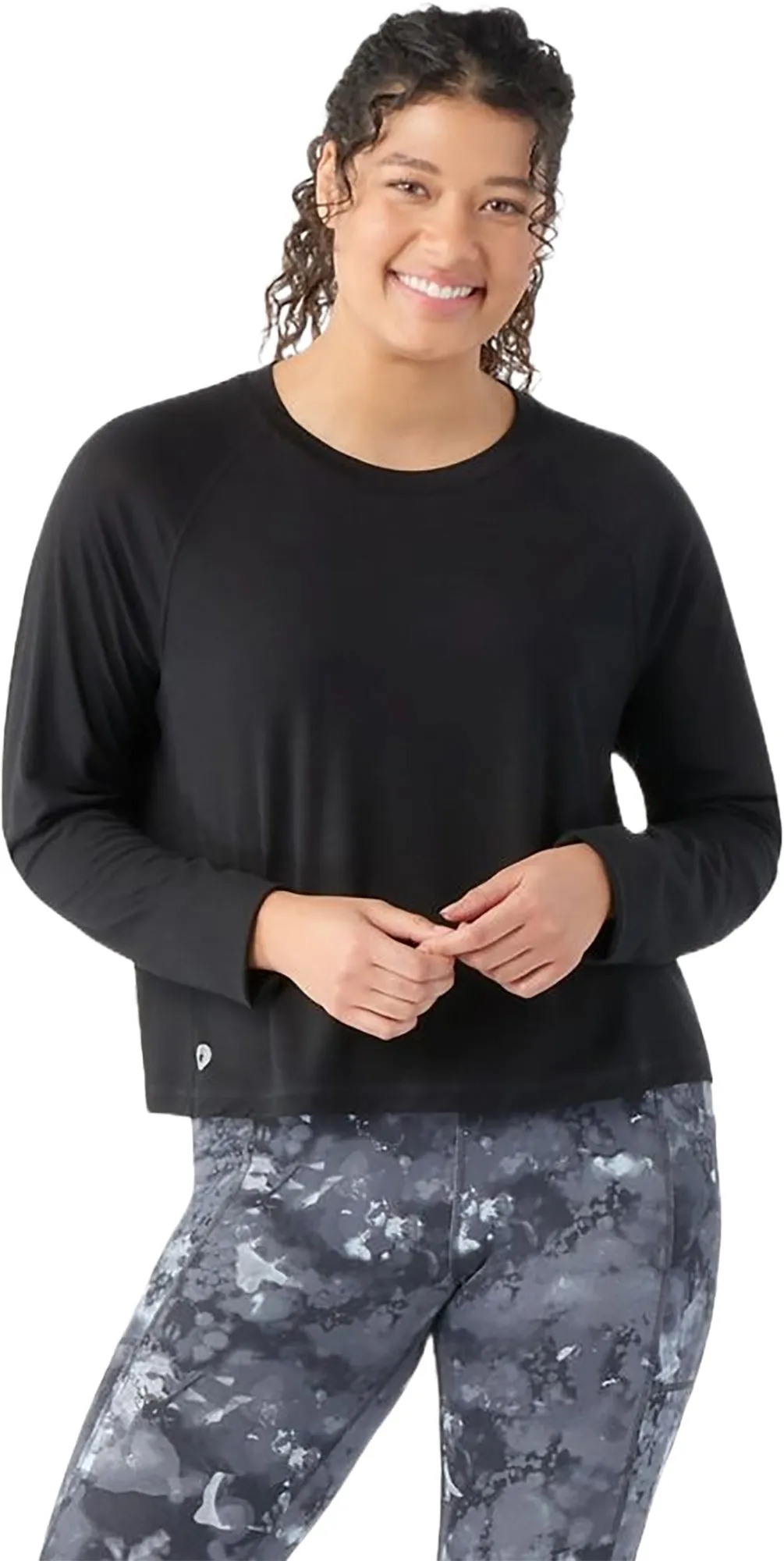 Active Crop Long Sleeve Tee - Women's|-|T-shirt court à manches longues Active - Femme sold by Altitude Sports product image thumbnail 3