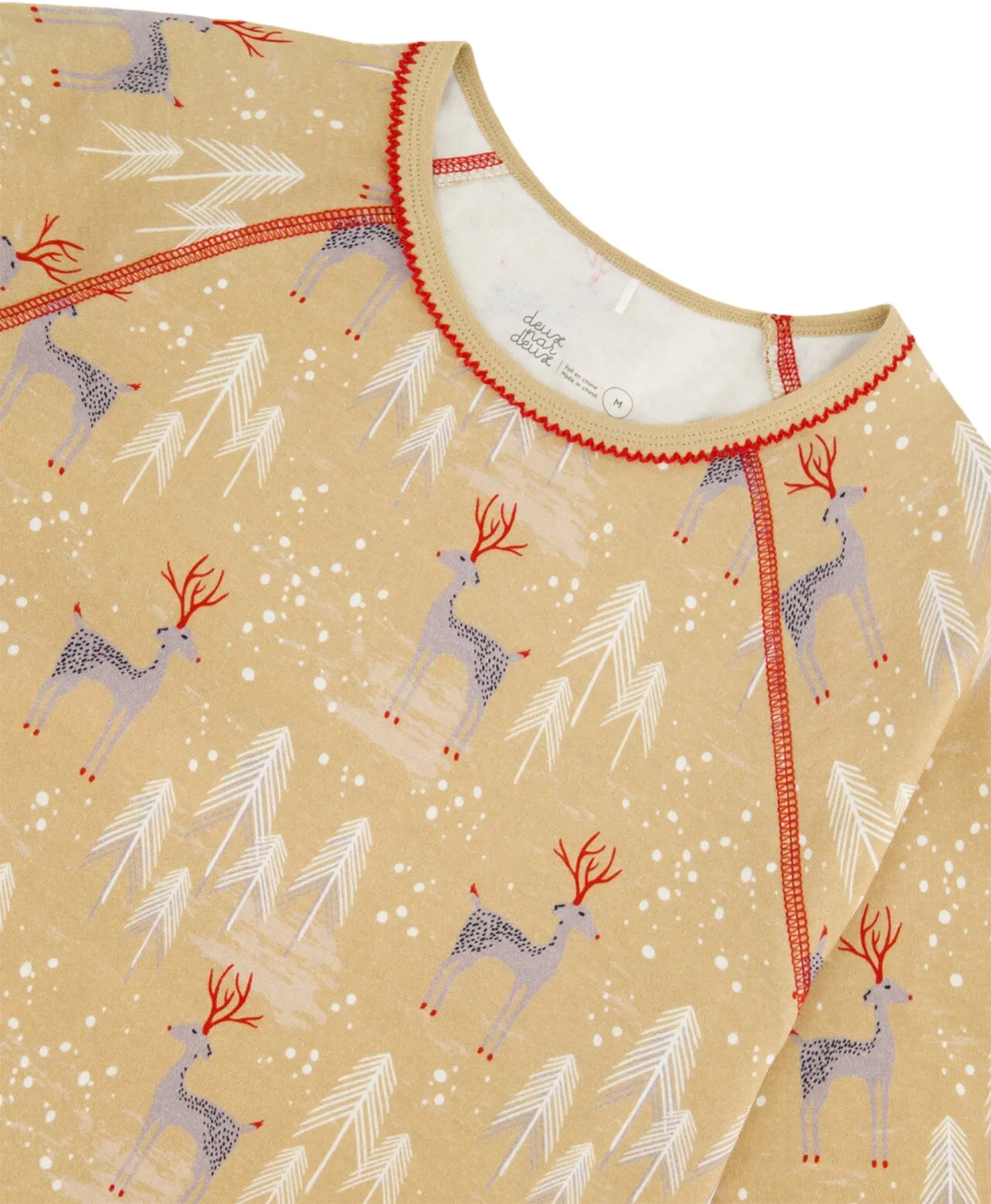 Two Piece Christmas Pajama Set - Women's|-|Ensemble de pyjama 2-pièces de Noël en coton biologique- Femme sold by Altitude Sports product image thumbnail 3