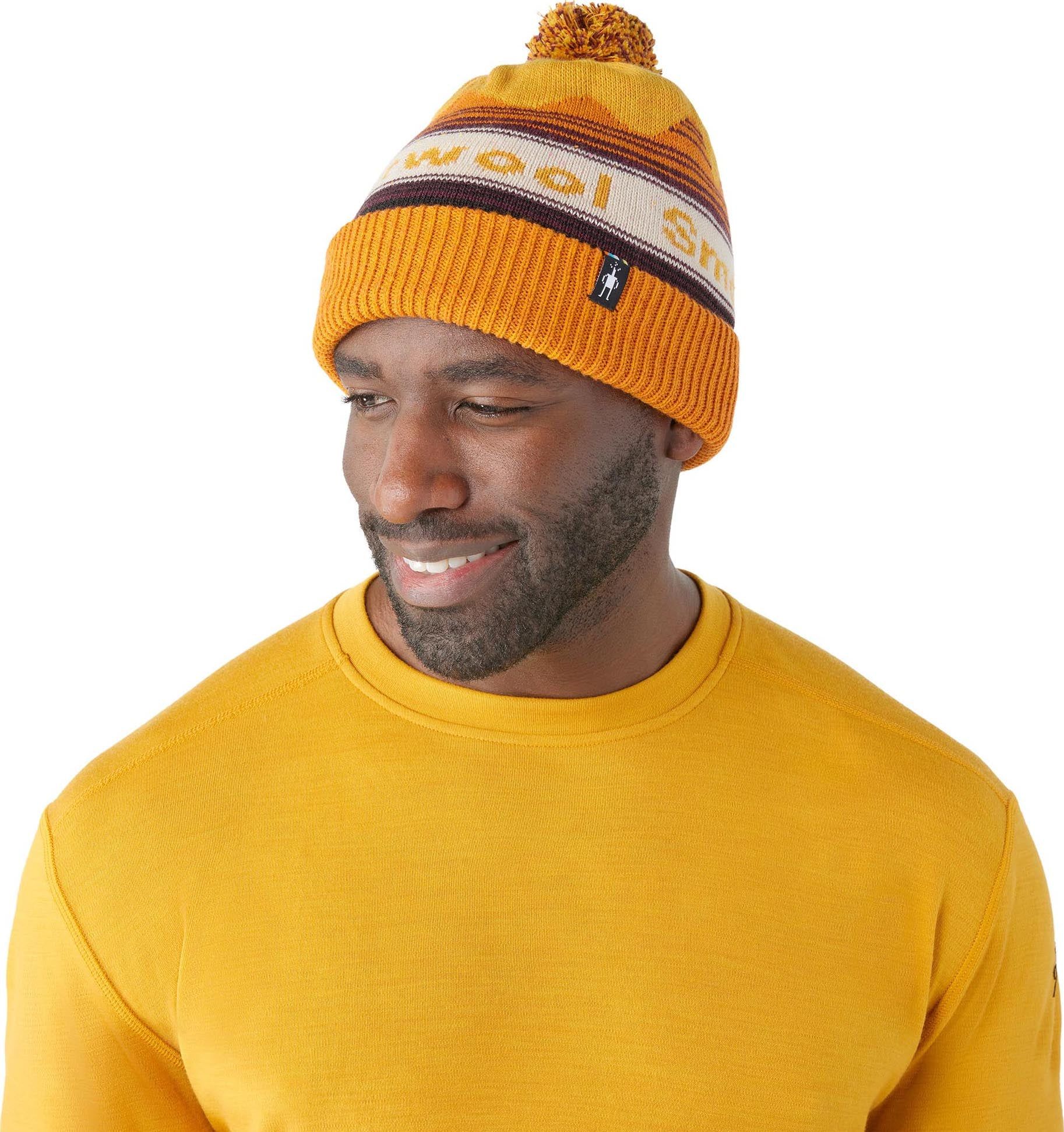 Knit Winter Pattern Pom Beanie - Unisex|-|Tuque en tricot à motif d'hiver avec pompon - Unisexe sold by Altitude Sports product image thumbnail 3