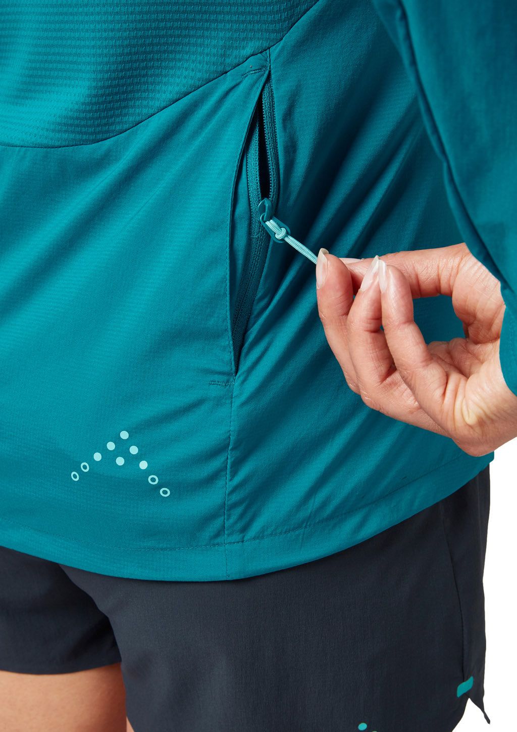 Windveil Jacket - Women's|-|Manteau Windveil - Femme sold by Altitude Sports product image thumbnail 5