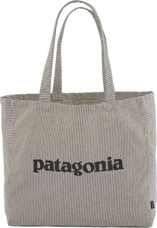 Recycled Oversized Tote|-|Fourre-tout surdimensionné recyclé sold by Altitude Sports