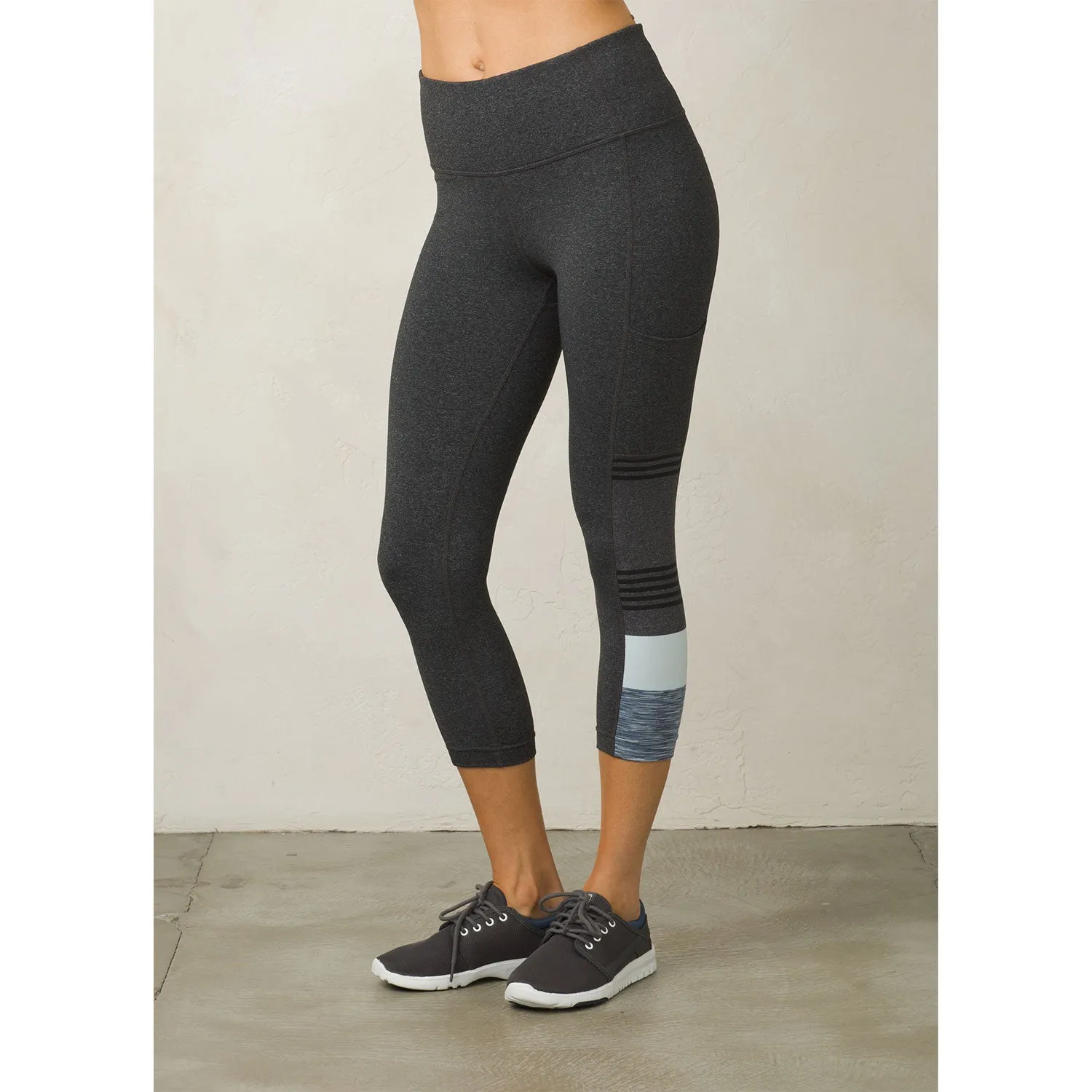 Women's Borra Pocket Capri|-|Capri Borra Pocket Femme sold by Altitude Sports product image thumbnail 3