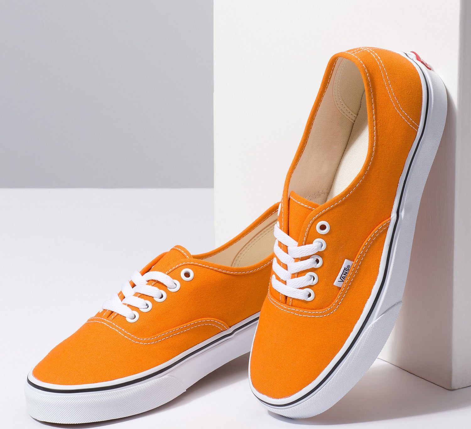 Unisex Authentic Shoe|-|Chaussures Authentic Unisexe sold by Altitude Sports product image thumbnail 4