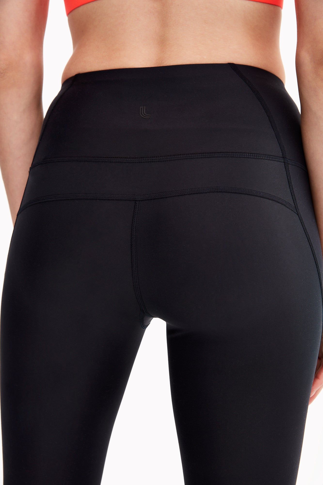 Studio High Waist Ankle Legging - Women's|-|Legging taille haute Studio - Femme sold by Altitude Sports product image thumbnail 5