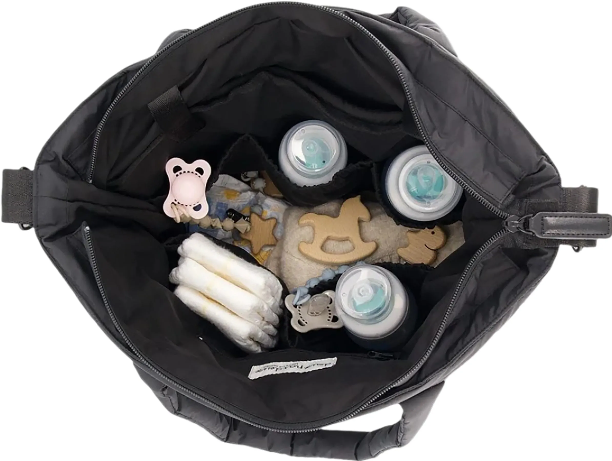 Printed Changing Tote Bag 18L|-|Sac à couches fourre-tout avec imprimé 18L sold by Altitude Sports product image thumbnail 4