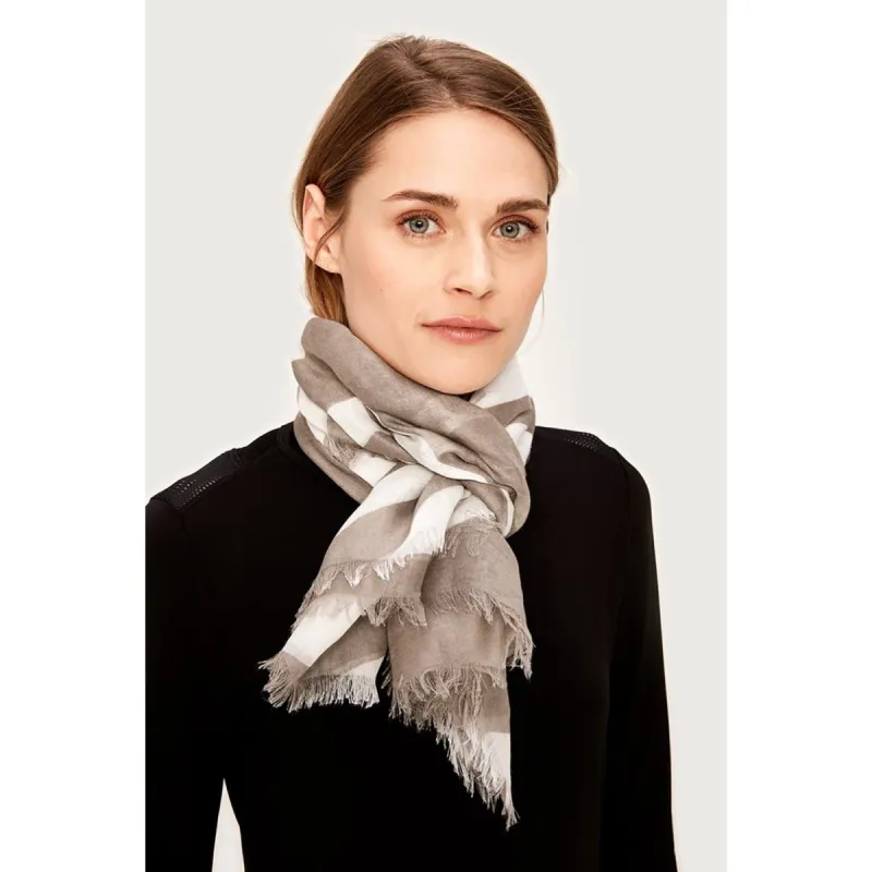 Women's Vivi Scarf|-|Foulard Vivi Femme sold by Altitude Sports